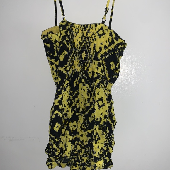 Adjustable short romper - Picture 4 of 4